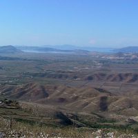 Fig. 4. The Valley of the Bistrica River, near Phoinike, towards the Vivari Lake with Corfu Island in the background (Giorgi, Bogdani 2012)