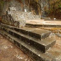 Fig. 9. Side view of the remains of the temple after the work carried out in 2015