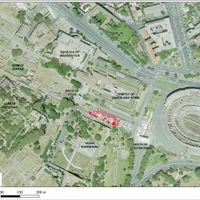 Fig. 1. The investigated urban district and the excavation areas.